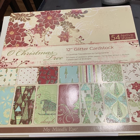 My minds eye 12” glitter card stock - Picture 1 of 6